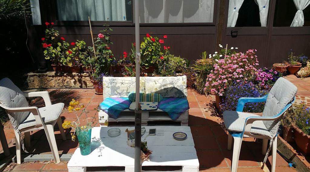 Tharros B&B San Giovanni di Sinis Eksteriør billede